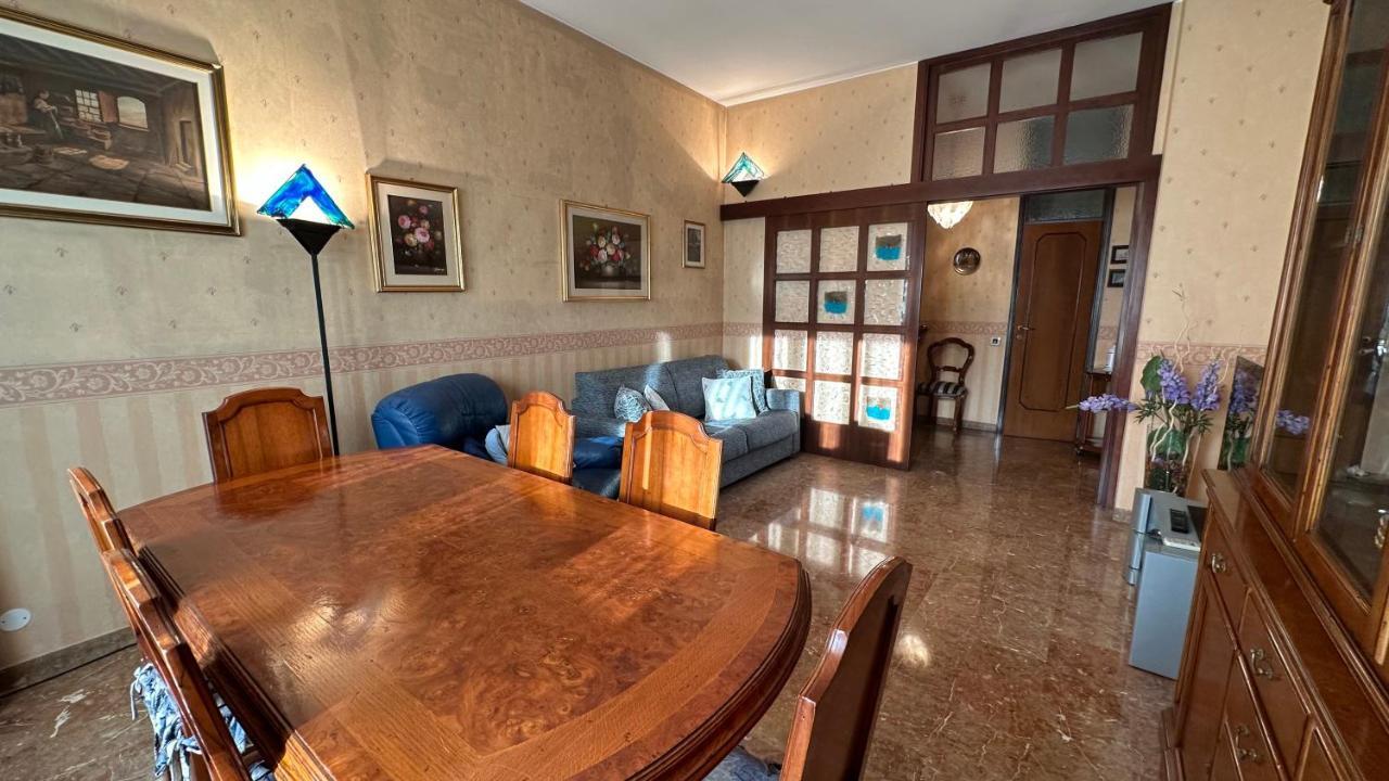 Dehomes - Two Bedrooms, Terrace, Wi-Fi, Tram To Centre & Rho Fiera ミラノ エクステリア 写真
