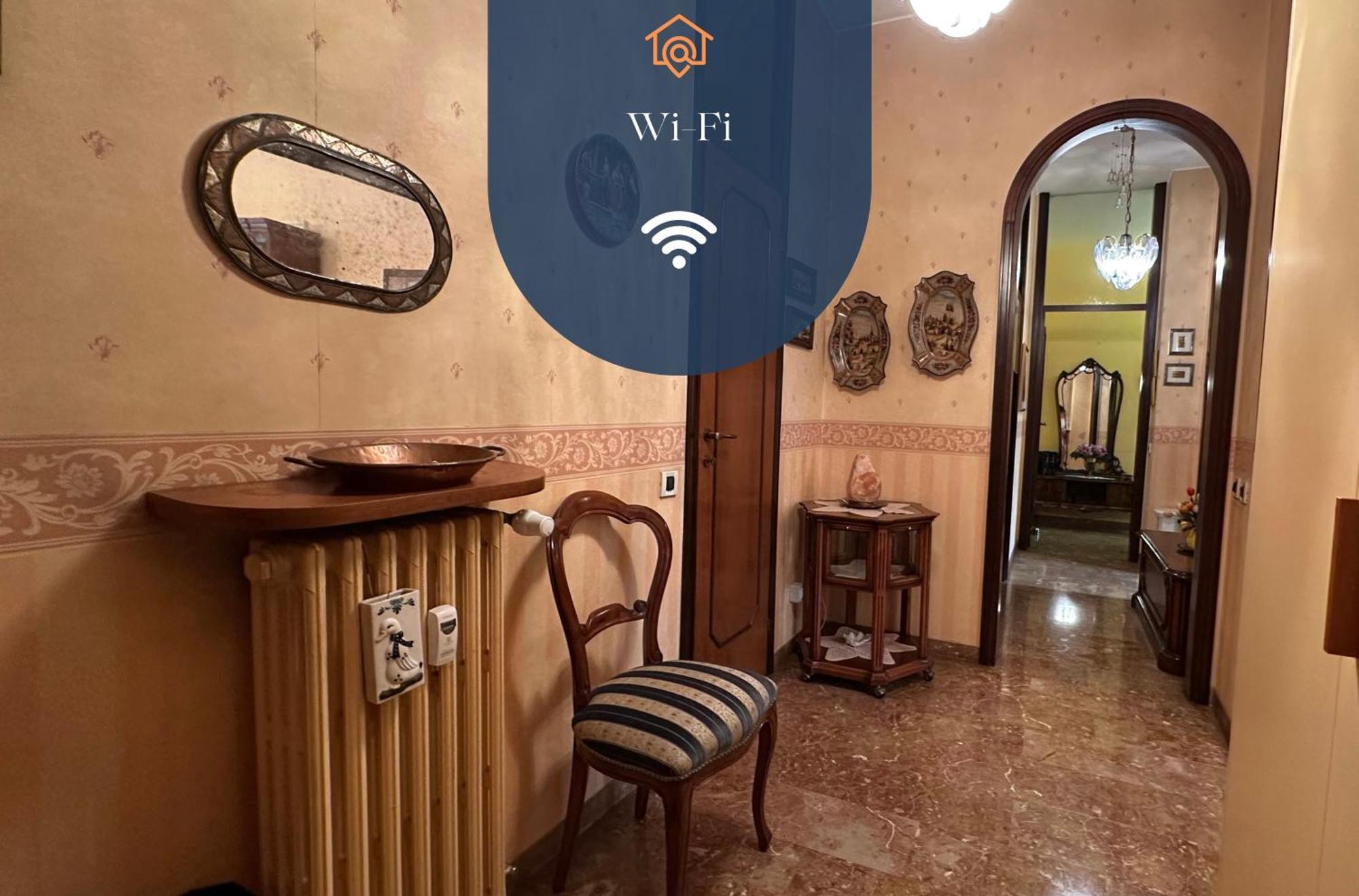 Dehomes - Two Bedrooms, Terrace, Wi-Fi, Tram To Centre & Rho Fiera ミラノ エクステリア 写真